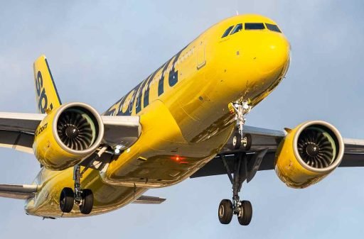 Spirit A320neo N960NK Arrives EWR 12.18.22-2-2